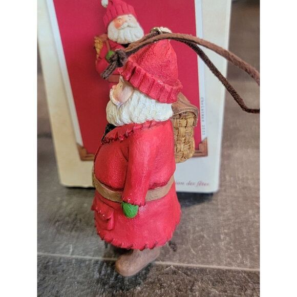 Hallmark 2003 Kris Kringle ornament Xmas Decor Santa - Picture 3 of 6
